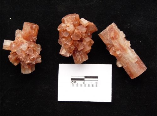 Aragonite crystal small