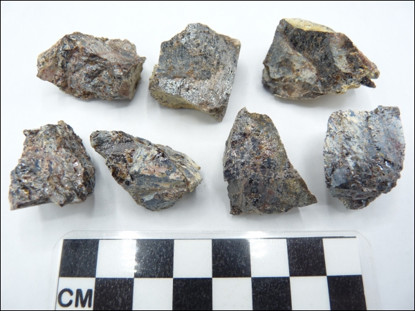 Zircon Zirconium ore small