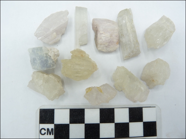 Spodumene crystal Lithium ore mini