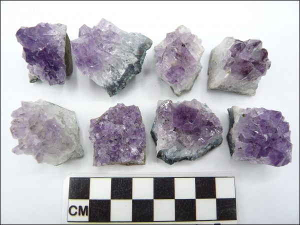 Amethyst crystals mini